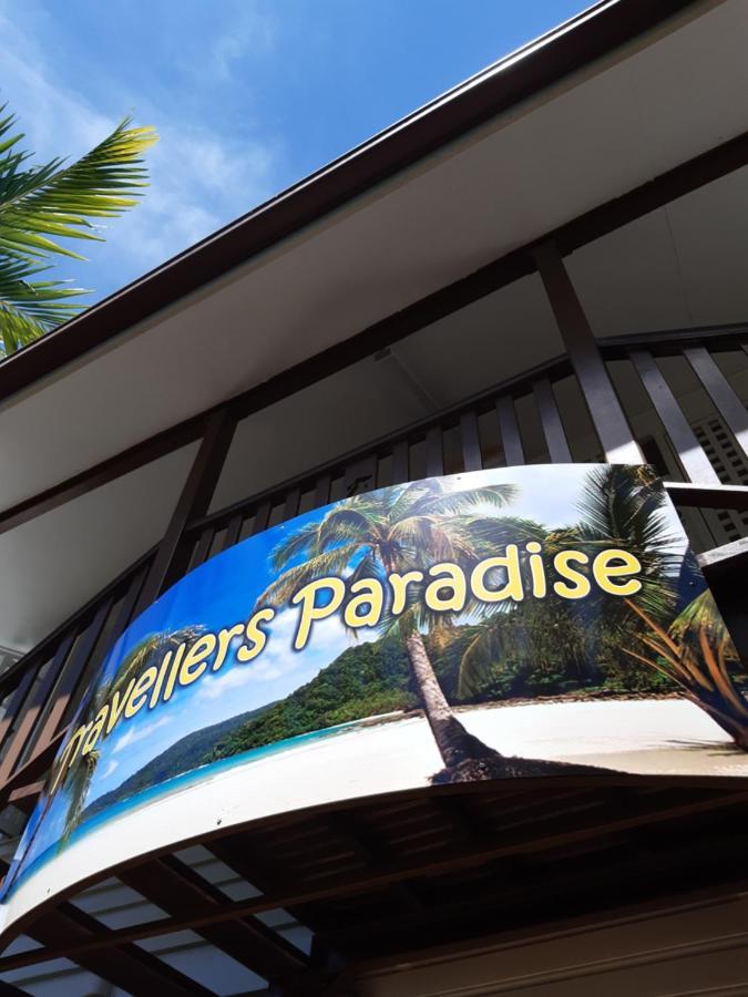 Travellers Paradise Cairns Eksteriør bilde The sign at the entrance of the resort