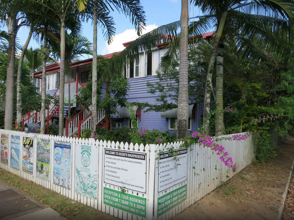 Travellers Paradise Cairns Eksteriør bilde The house in 2015
