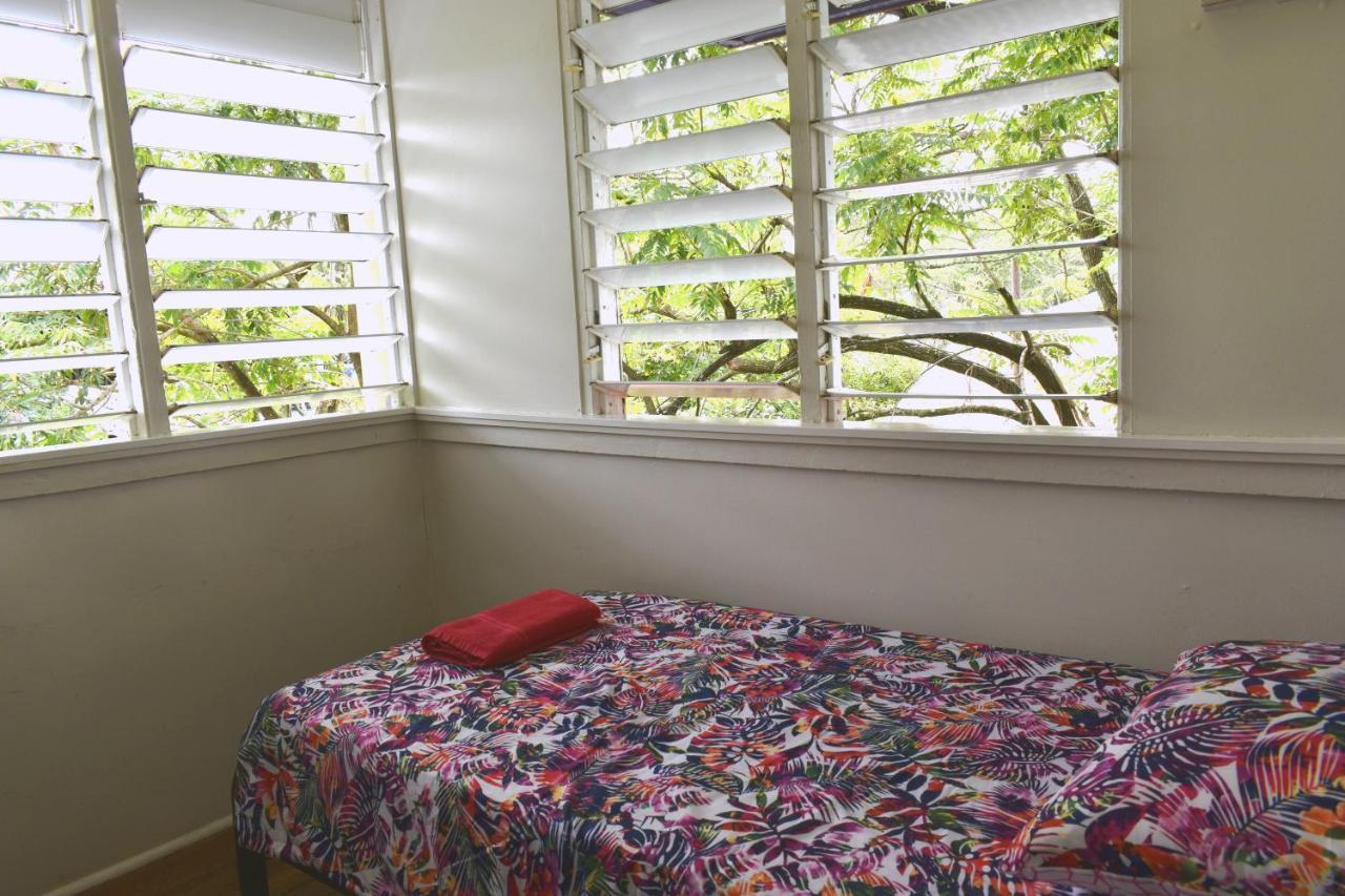 Travellers Paradise Cairns Eksteriør bilde A room at the hospital